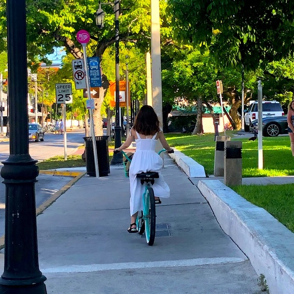 Meet your Posher, Yuelei - Picture 1 of 1